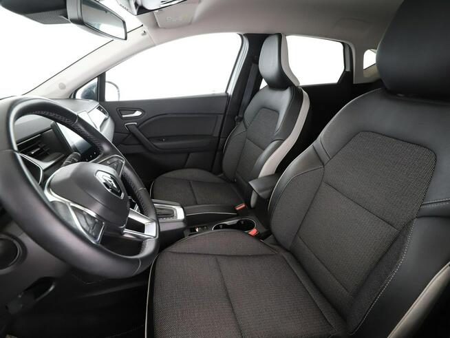 Renault Captur HEV full LED klima auto virtual cocpit kamera i czujniki parkowania