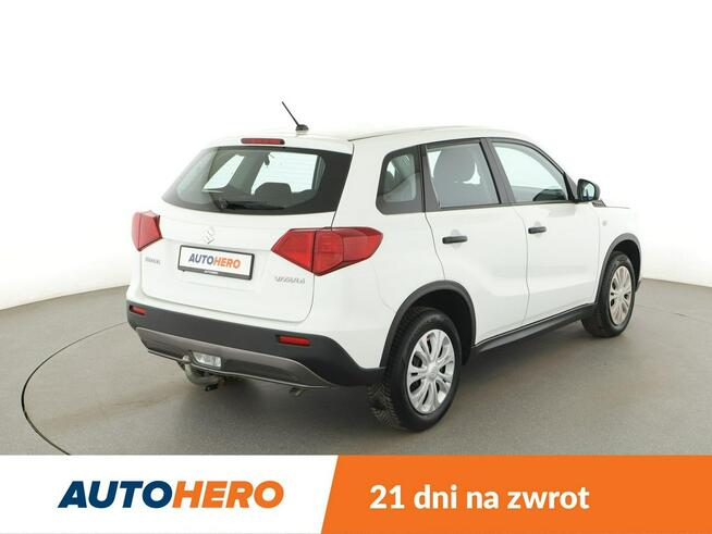 Suzuki Vitara klimatyzacja hak bluetooth multifunkcja