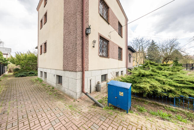 Dom i działka z potencjałem blisko Modlińskiej