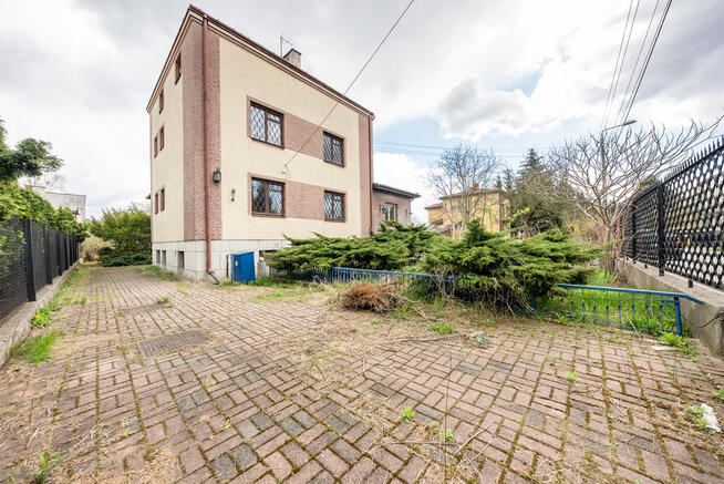 Dom i działka z potencjałem blisko Modlińskiej