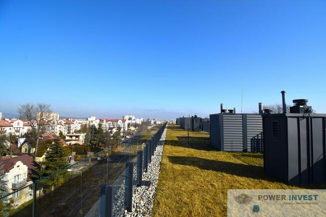 Jasny, słoneczny apartament z tarasem na dachu,