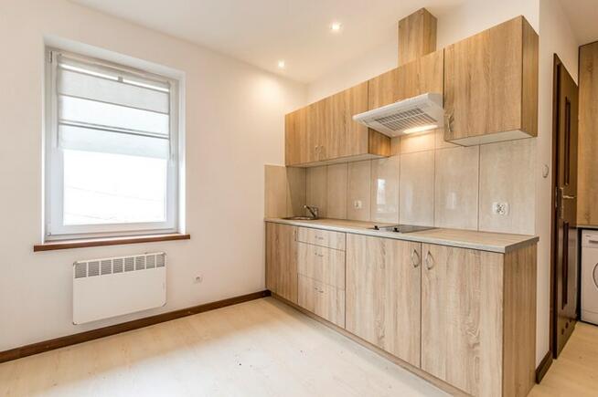 Jasna kawalerka w Centrum, Truchana 30