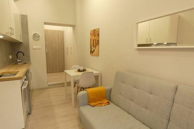 Traugutta 75, Krzyki, jasna przytulna kawalerka