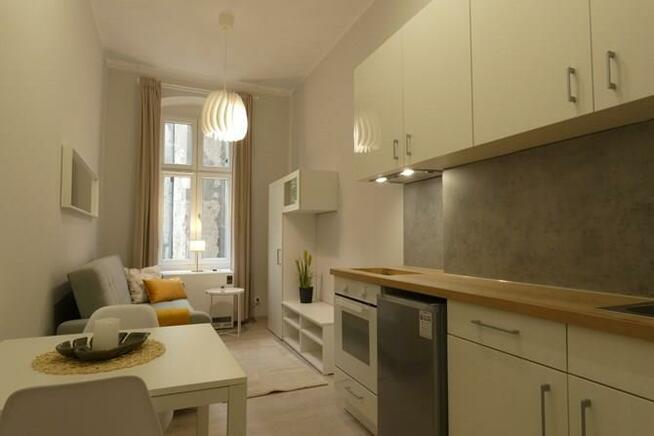 Traugutta 75, Krzyki, jasna przytulna kawalerka