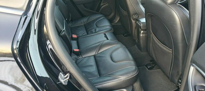 Volvo V40 2.0 D2 Lift R-Desing Full Led Navi Skóra Full Opcja