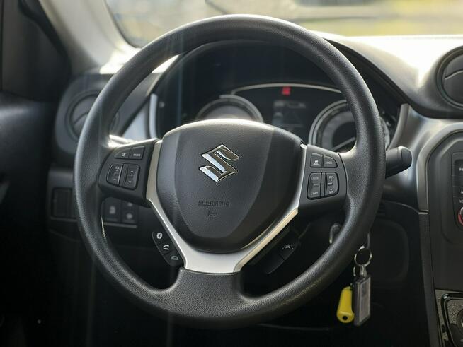 Suzuki Vitara Salon Polska Poleasingowy I właściciel Serwis ASO VAT 23% Bezwypadkowy