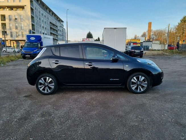 Nissan Leaf Tekna 30kWh 2016 117 tys. km Pompa ciepła Skóra BOSE Kamera 360 Alu
