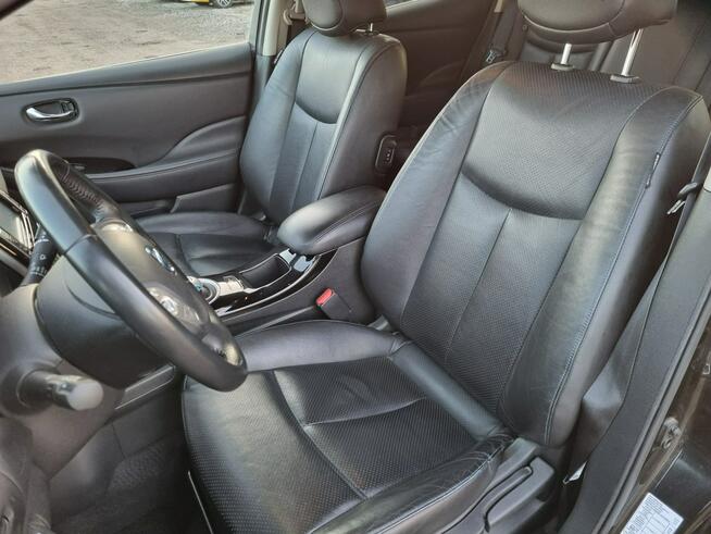 Nissan Leaf Tekna 30kWh 2016 117 tys. km Pompa ciepła Skóra BOSE Kamera 360 Alu