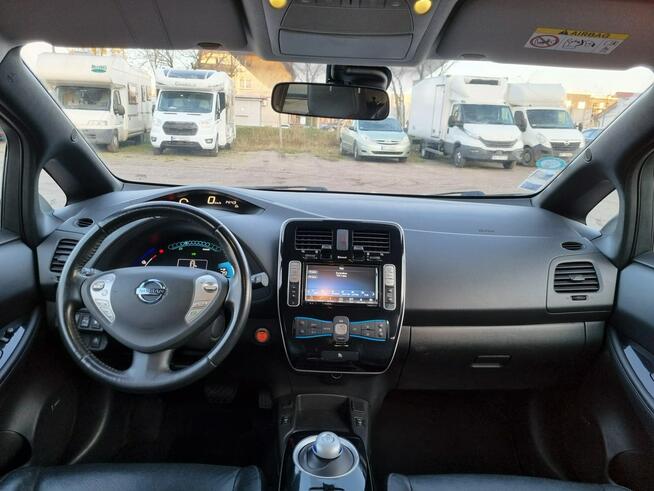 Nissan Leaf Tekna 30kWh 2016 117 tys. km Pompa ciepła Skóra BOSE Kamera 360 Alu