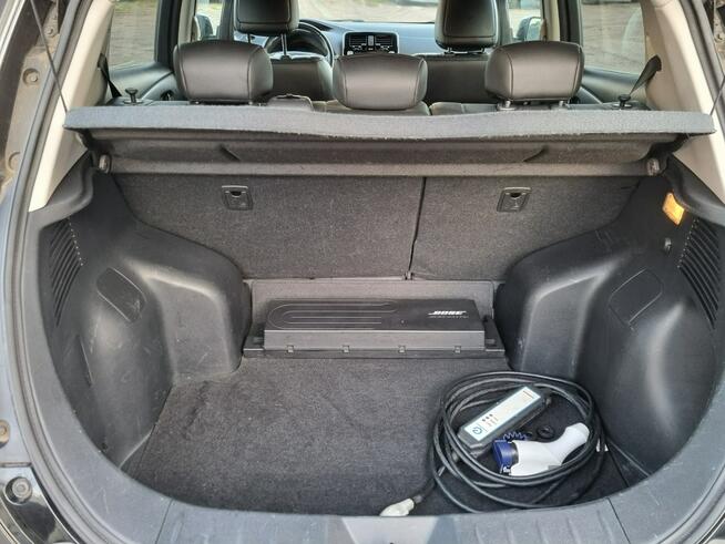 Nissan Leaf Tekna 30kWh 2016 117 tys. km Pompa ciepła Skóra BOSE Kamera 360 Alu