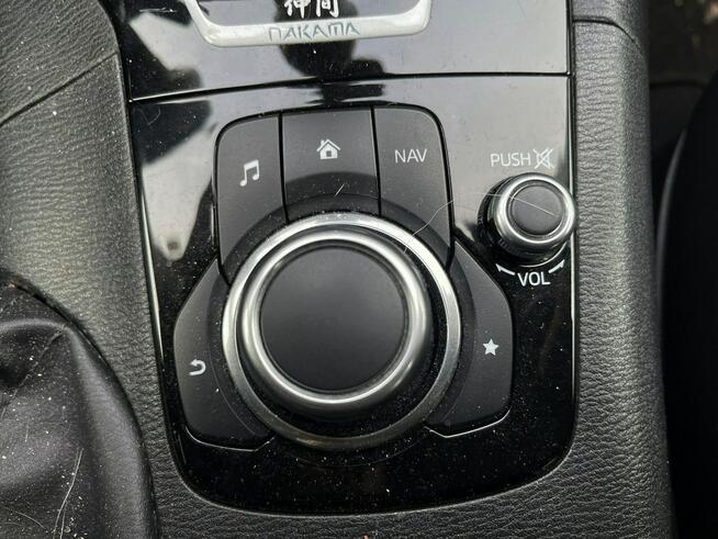 Mazda 3 2.0 benzyna Nakama 165km kamera BI-XENON skóra NAV serwis 2017