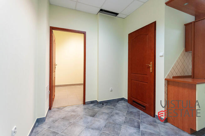 Lokal biurowy z miejscem postojowym | 63 m2