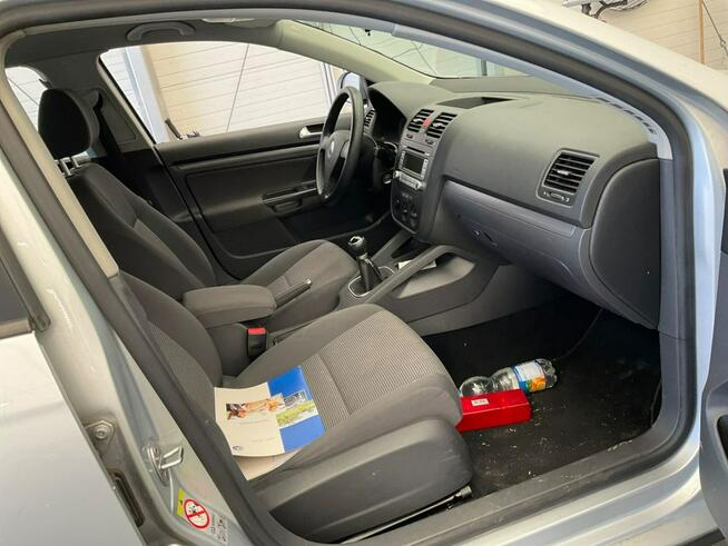 Volkswagen Golf CLIMAtic, drugie koła, niezawodna benzyna, isofix, zadbany, okazja