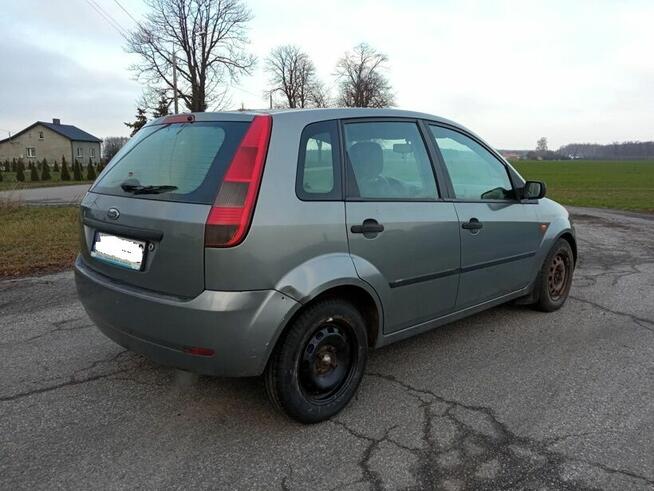 Ford Fiesta 1.6 101 KM OC i PT 06/2026 KLIMATYZACJA