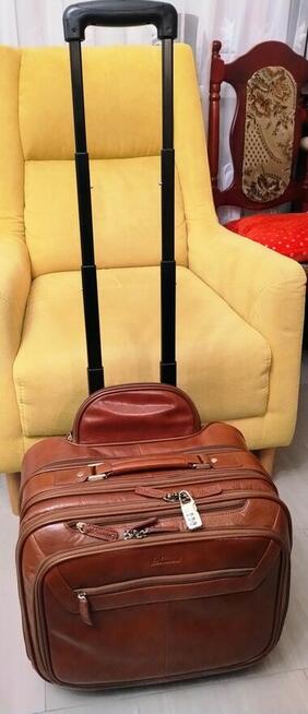 Skórzana walizka neseser słynnej angielskiej firmy Ashwood