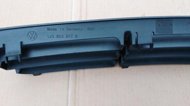 Kratka zderzaka przód środkowa VW Bora