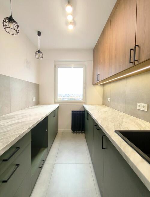 Dwupokojowe po generalnym remoncie w dzielnicy Tysiąclecie