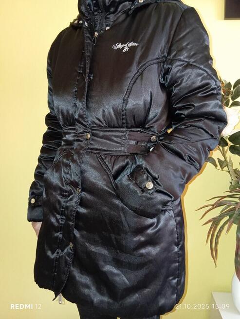 Kurtka zimowa damska z kapturem