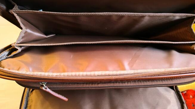 Skórzana walizka neseser słynnej angielskiej firmy Ashwood