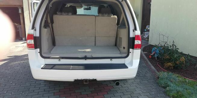 Luksusowy Lincoln Navigator,5,4l ,4x4, 7osób, 2014r.