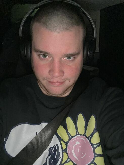 30-Latek poszukuje kobiety 40+