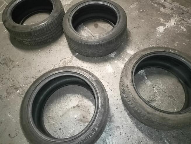 Opony zimowe 225-45R17 dobry stan