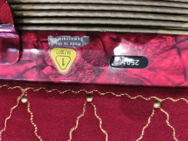 Sprzedam akordeon HORH 120 basów