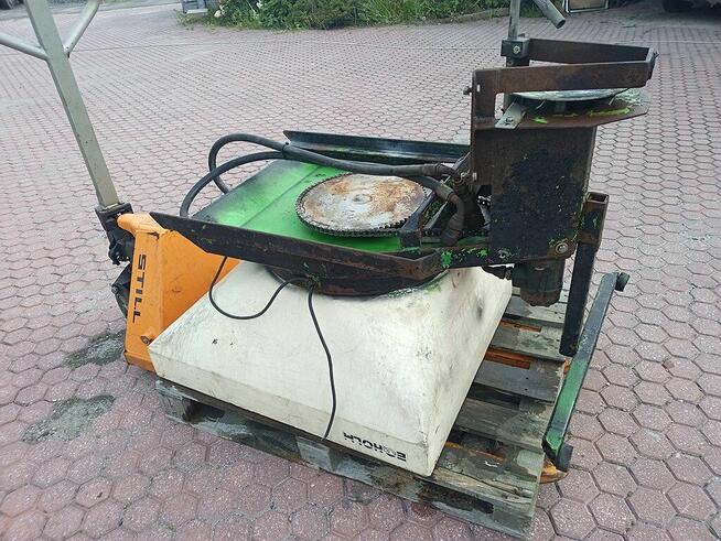 Rozsiewacz dedykowany do pojazdów komunalnych EGHOLM