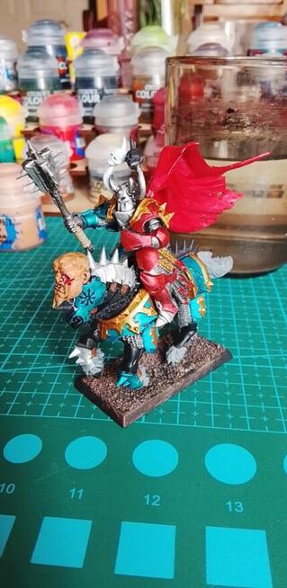 Malowanie figurek na zamówienie