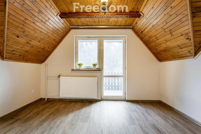 Dom z widokiem na rzekę w Starych Juchach