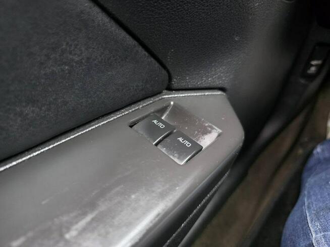 Ford Mustang 3.7 Benzyna V6 305 KM, Manual, Led, Xenon, Spoiler, Klimatyzacja,