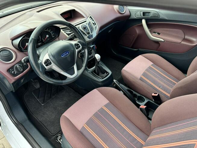 Ford Fiesta Bezwypadkowy/Bardzo zadbany/Świetny silnik MPI/Klimatyzacja sprawna