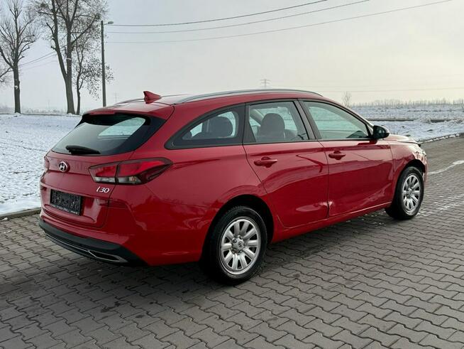 Hyundai i30 Comfort*Kamera*Parktronic*LineAssist*NiskiPrzebieg*Zadbany*Serwisowany