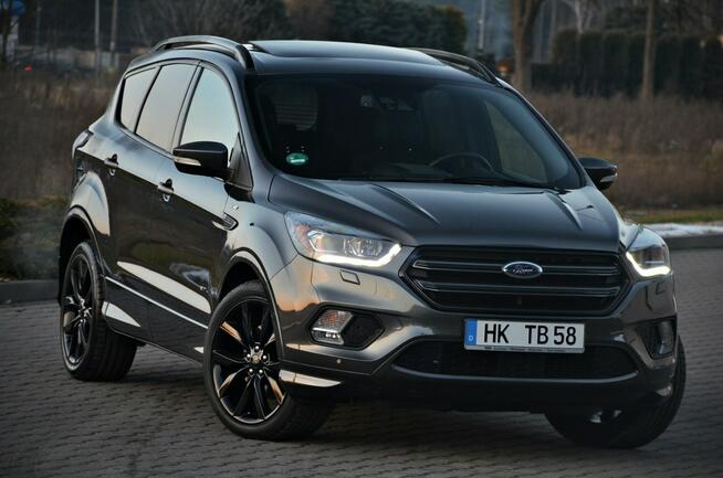 Ford Kuga 2,0tdci*180KM*ST-LINE*LED*Navi*4x4*Panorama