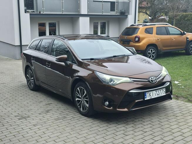Toyota Avensis 2.0 Diesel | Serwisowany | Gwarancja | Bogate wyposażenie |