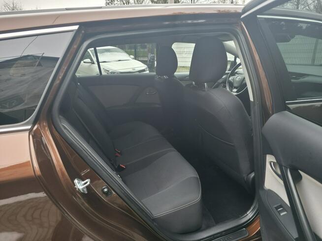 Toyota Avensis 2.0 Diesel | Serwisowany | Gwarancja | Bogate wyposażenie |