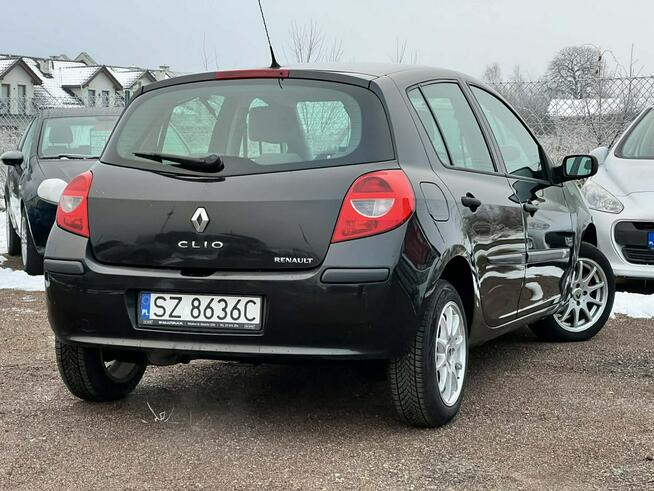Renault Clio 1.2 16V Expression
