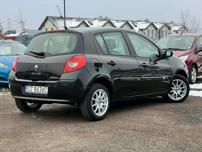 Renault Clio 1.2 16V Expression