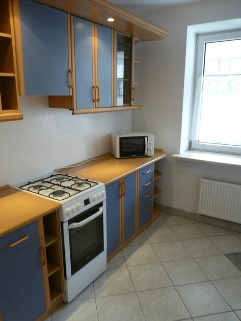 Ciche 2 pokoje z balkonem idealne dla pary lub pracującej