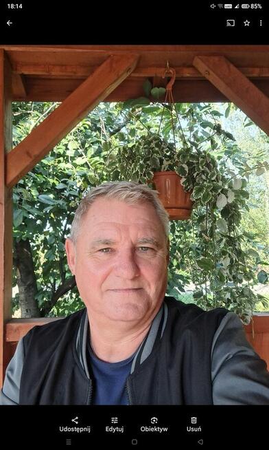 Samotny pozna samotną