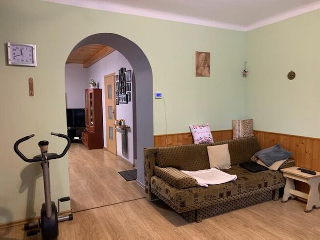 Jesionka gm. Wiskitki - nieduży dom na działce 1083 mkw