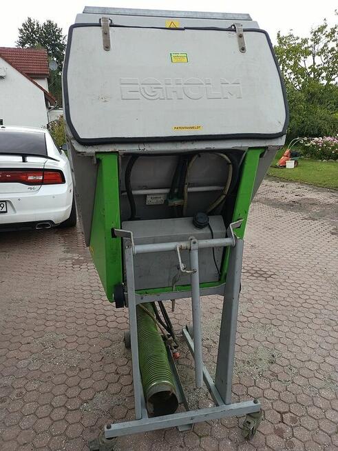 Osprzęt do EGHOLM i innych. Komplet -odkurzacz i zamiatarka