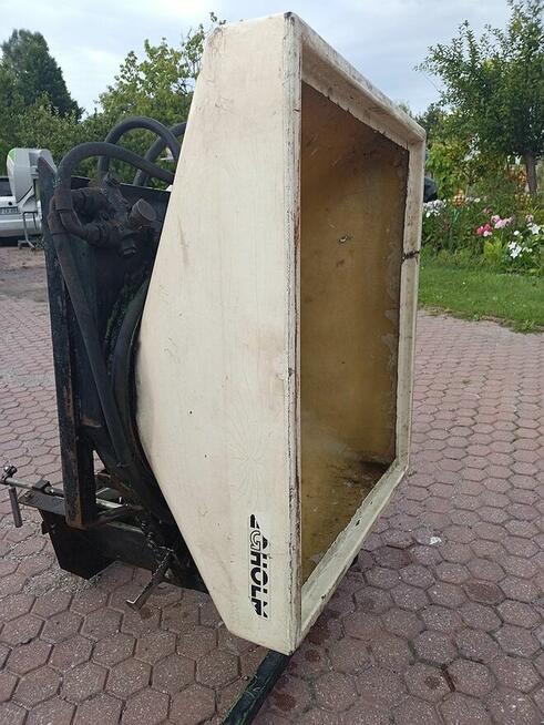 Rozsiewacz dedykowany do pojazdów komunalnych EGHOLM