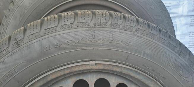 Koła zimowe CORSA D 195/60R15 Dębica Frigo 2