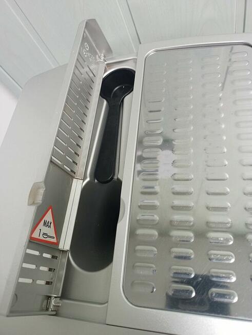 Ekspres do kawy DeLonghi Magnifica Rapid Cappucino