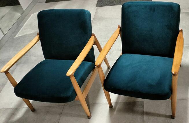 2 Fotele GFM-64 z 1965 r. (typ pm-0/300-188) odrestaurowane