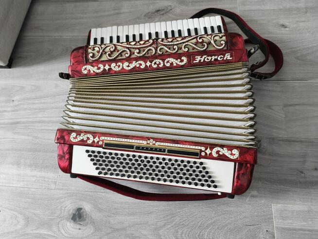 Sprzedam akordeon HORH 120 basów