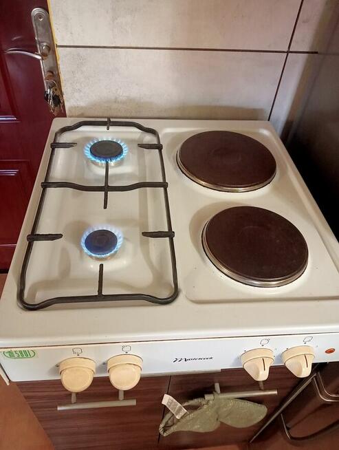 Kuchenka gazowa elektryczna typu taboret