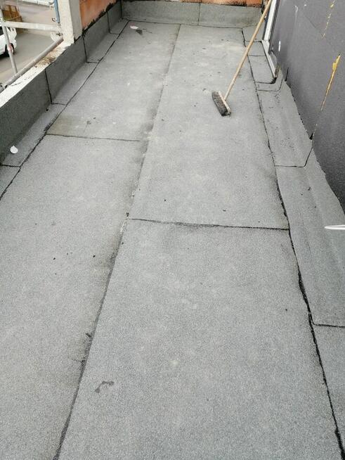 Dekarzy 2-4 osobowy Team Niemcy ( Płaskie dachy)