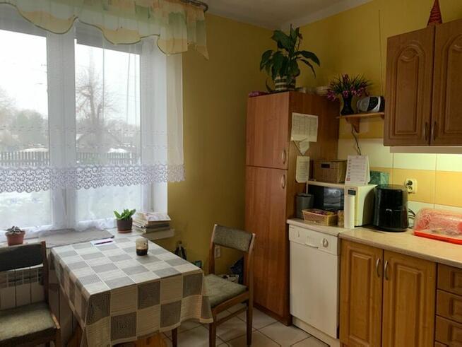 Jesionka gm. Wiskitki - nieduży dom na działce 1083 mkw